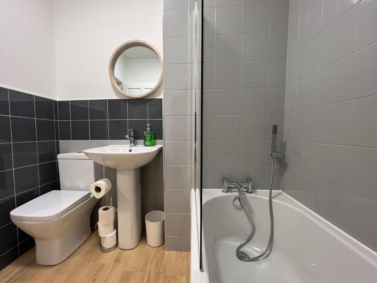 Glasgow 2 Bedroom Apartment エクステリア 写真