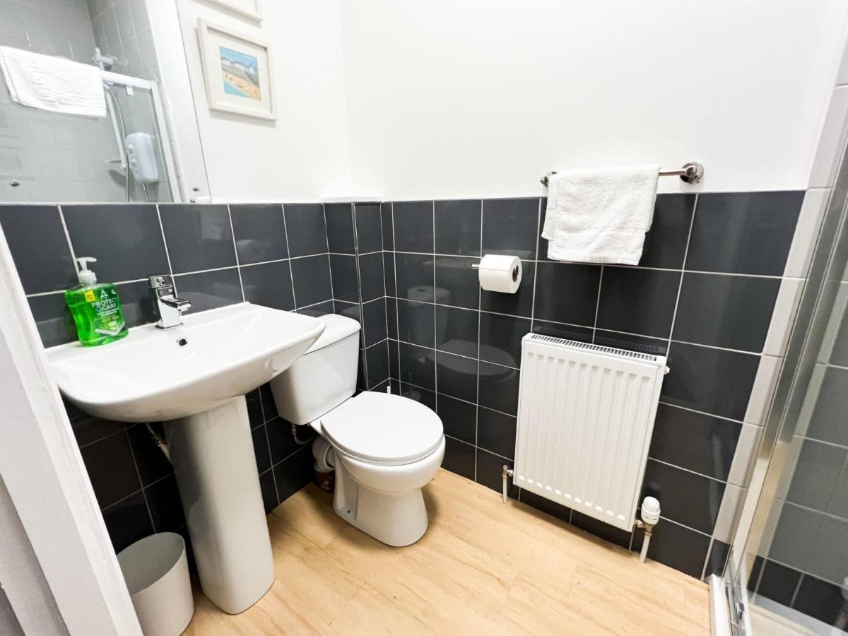 Glasgow 2 Bedroom Apartment エクステリア 写真